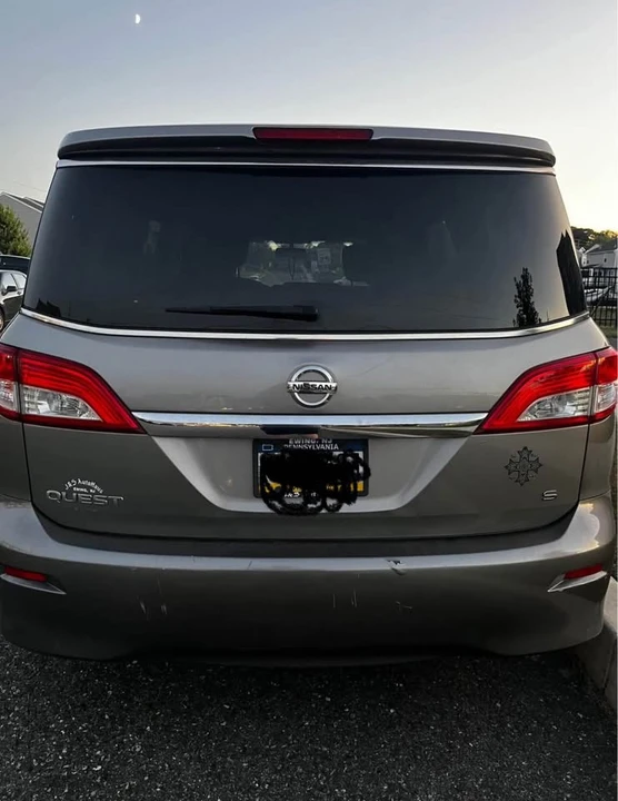 2012 Nissan Quest - Image 4 of 7