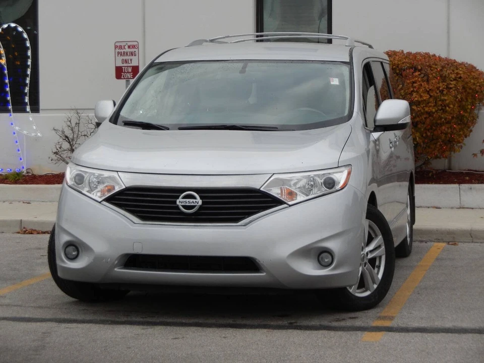2012 Nissan Quest - Image 5 of 21
