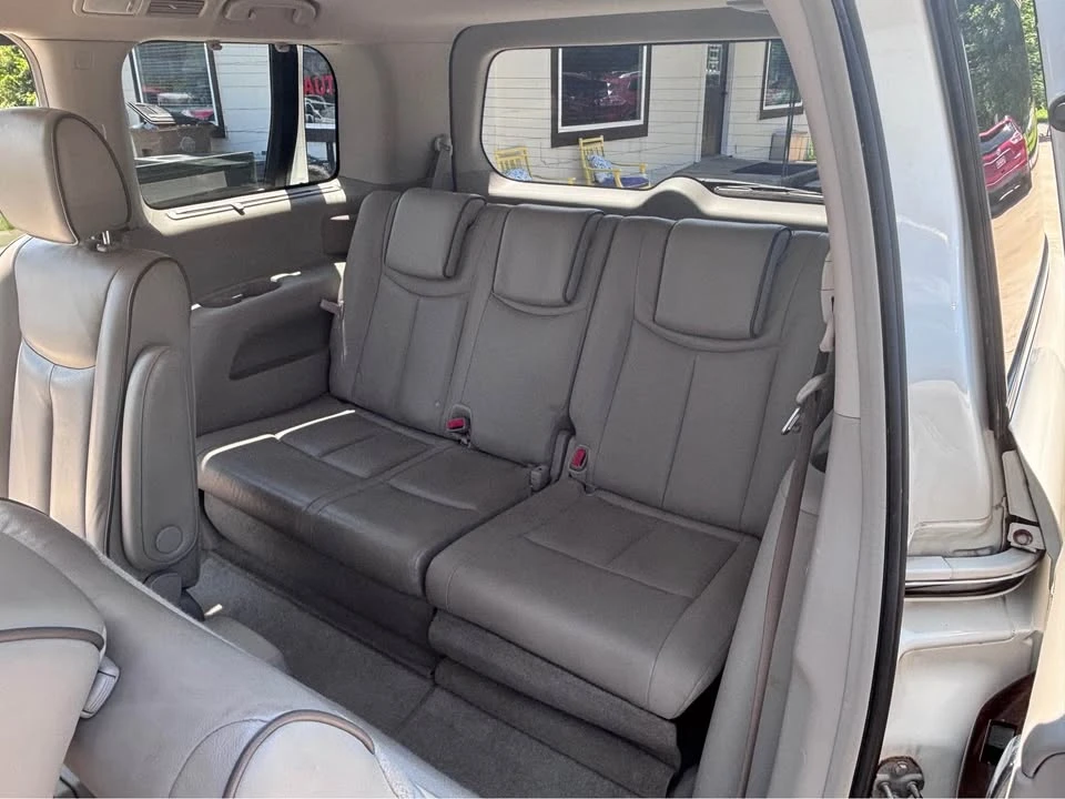 2012 Nissan Quest - Image 11 of 20