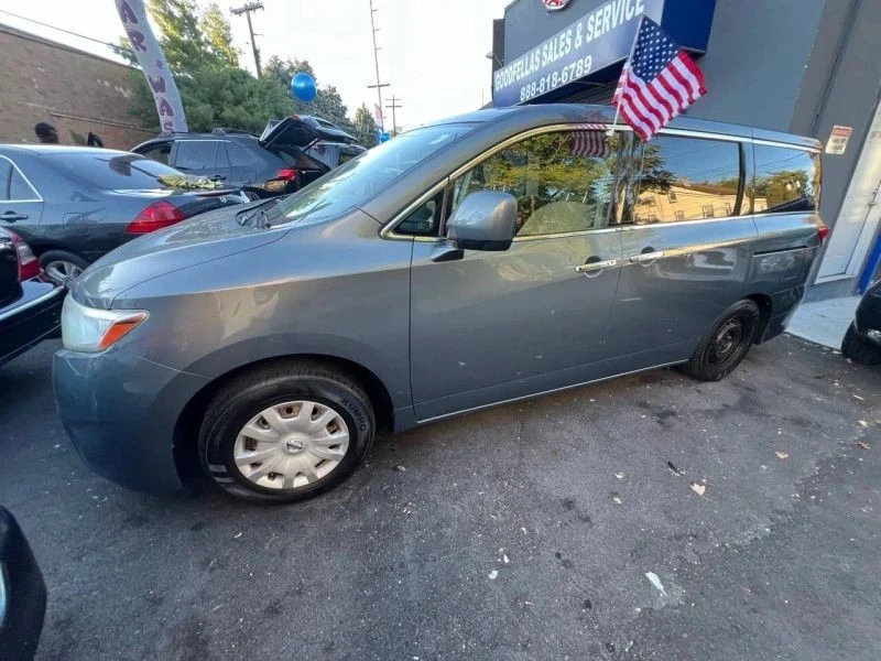 2012 Nissan Quest - Image 4 of 12