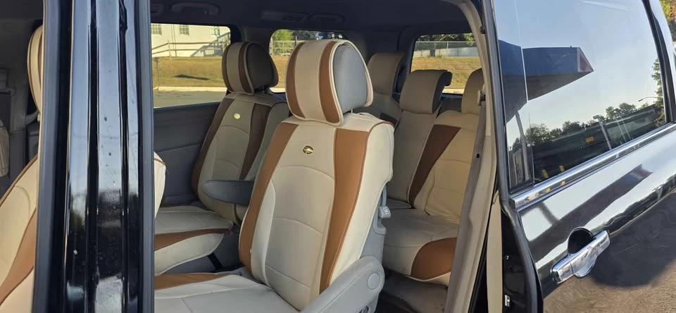 2012 Nissan Quest - Image 2 of 6