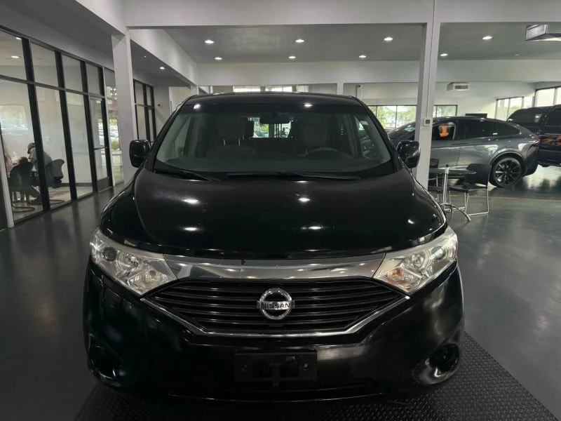 2012 Nissan Quest - Image 3 of 13