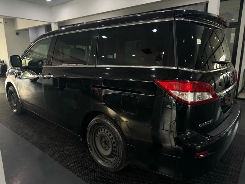 2012 Nissan Quest - Image 4 of 13