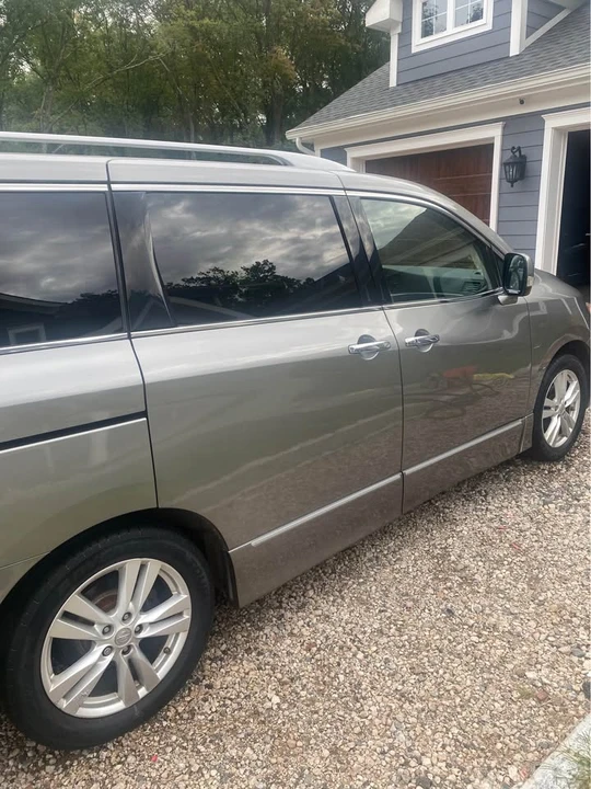 2012 Nissan Quest - Image 2 of 13