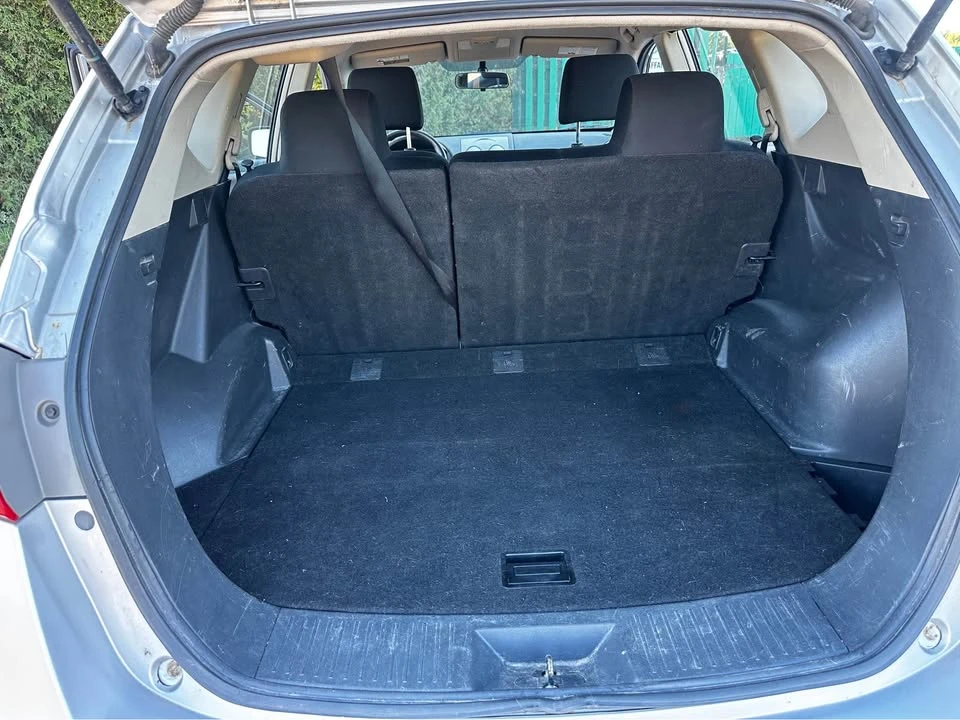 2012 Nissan Rogue - Image 15 of 19