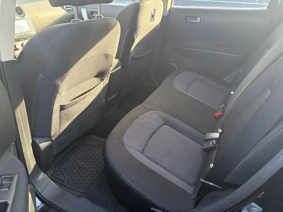 2012 Nissan Rogue - Image 12 of 13