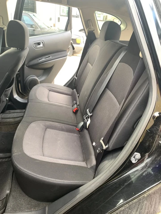 2012 Nissan Rogue - Image 4 of 5