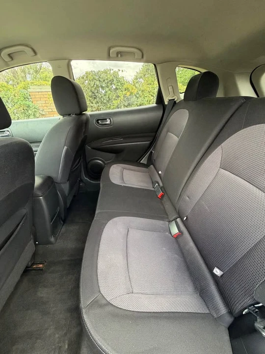 2012 Nissan Rogue - Image 9 of 11