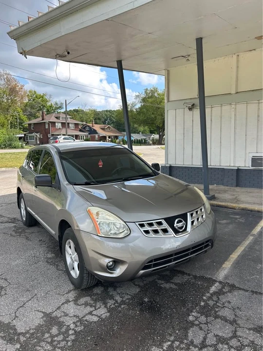 2012 Nissan Rogue - Image 4 of 13