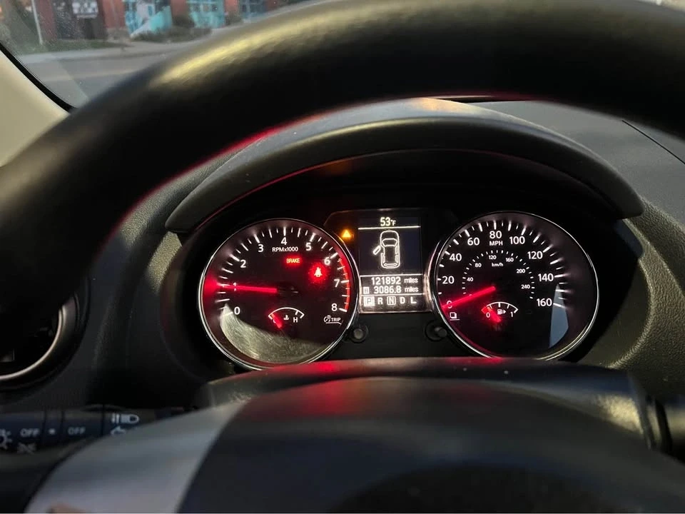 2012 Nissan Rogue - Image 7 of 7