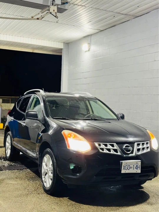 2012 Nissan Rogue - Image 8 of 9