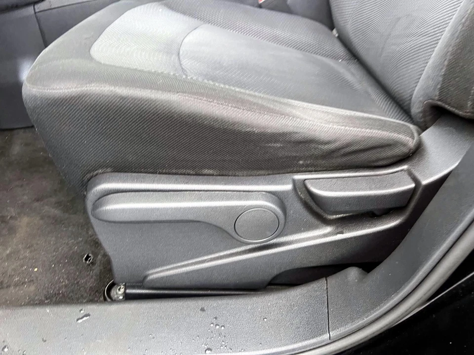 2012 Nissan Rogue - Image 12 of 21