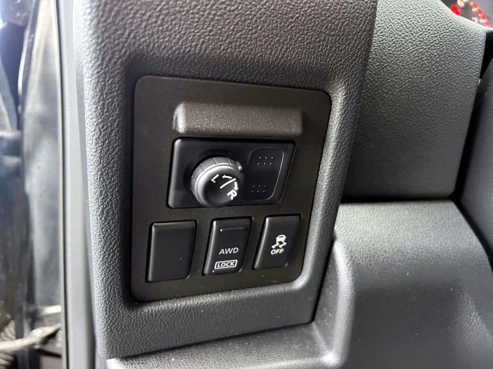 2012 Nissan Rogue - Image 18 of 21