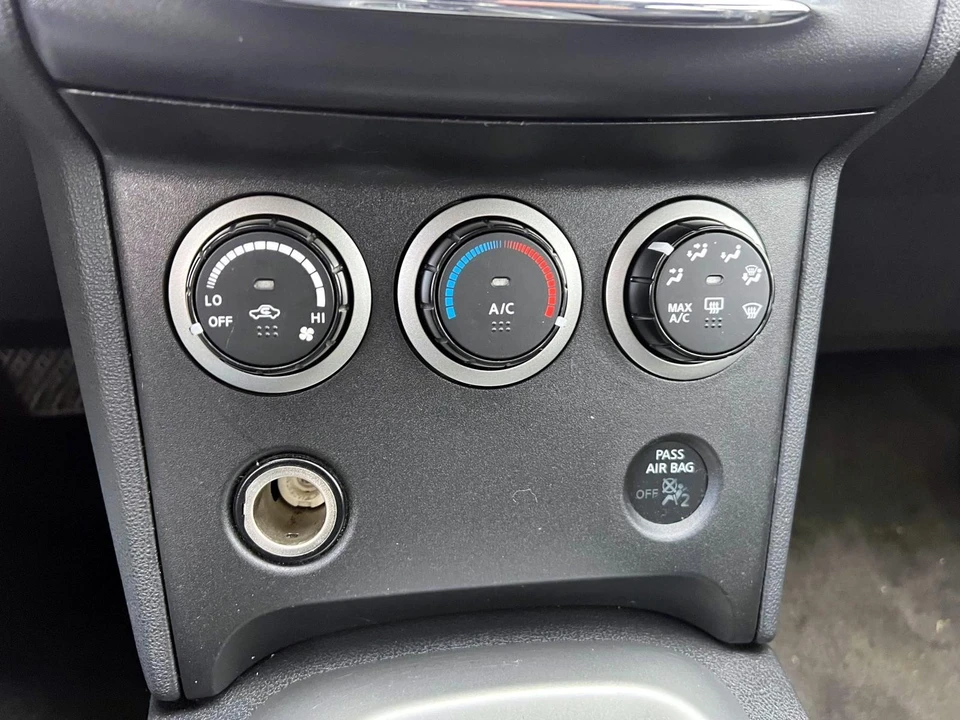2012 Nissan Rogue - Image 16 of 21