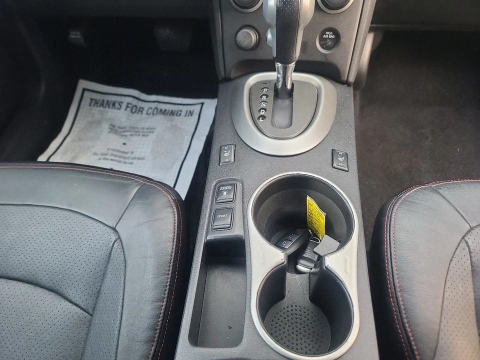 2012 Nissan Rogue - Image 20 of 21