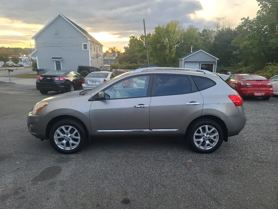 2012 Nissan Rogue - Image 4 of 21