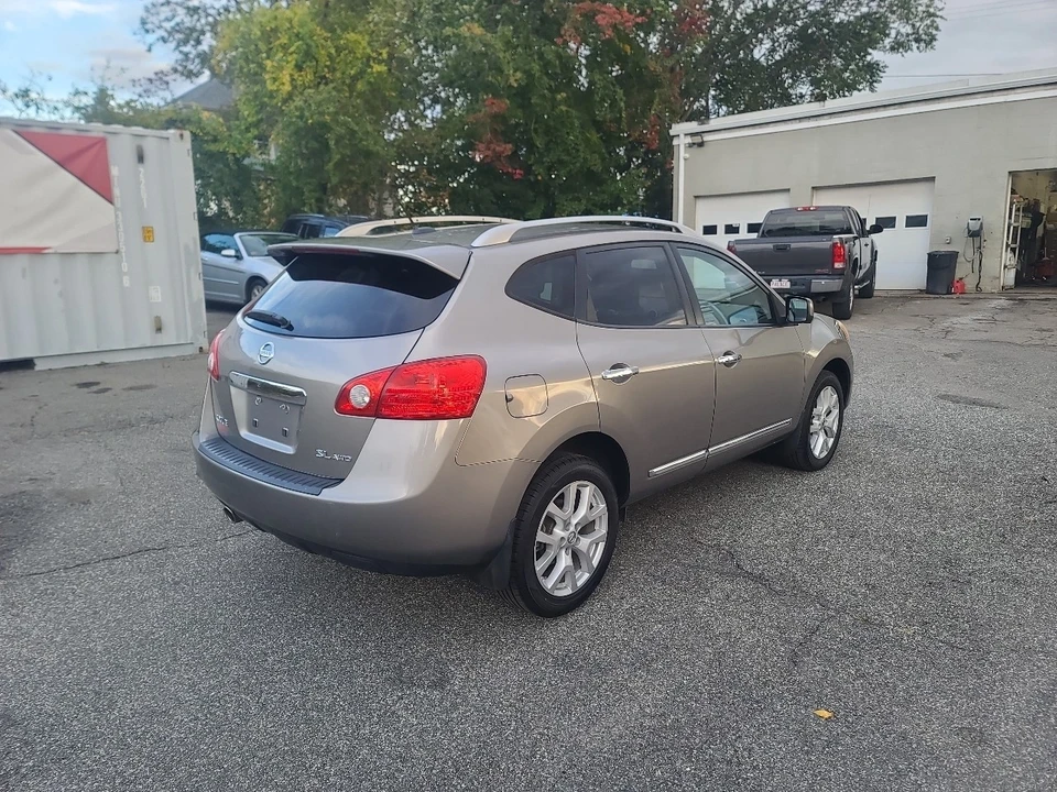 2012 Nissan Rogue - Image 7 of 21