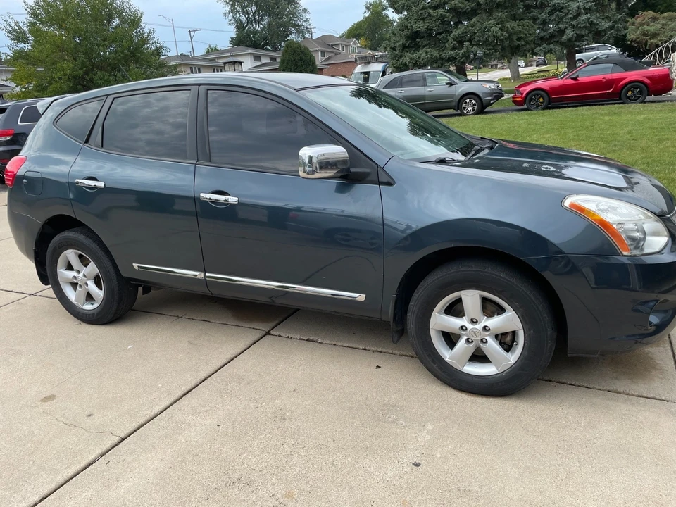 2012 Nissan Rogue - Image 5 of 13