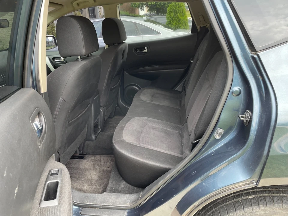 2012 Nissan Rogue - Image 7 of 13
