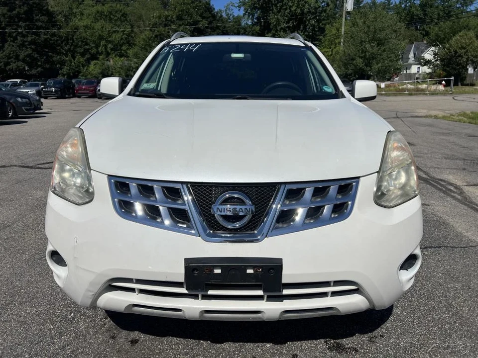 2012 Nissan Rogue - Image 3 of 12