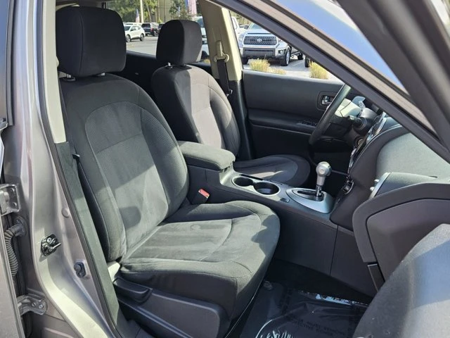 2012 Nissan Rogue - Image 19 of 20