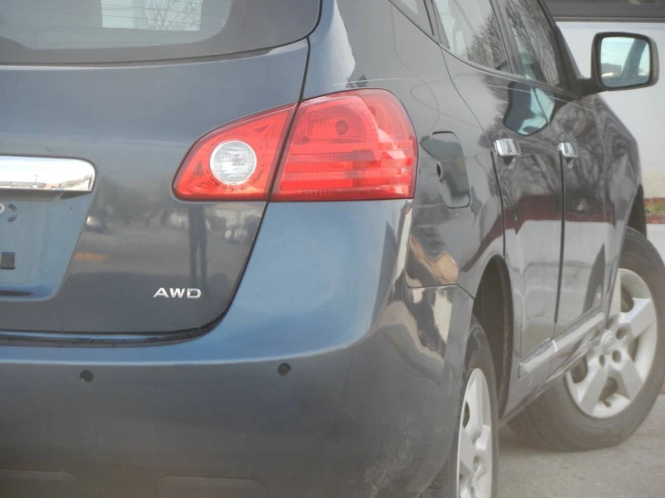 2012 Nissan Rogue - Image 17 of 21