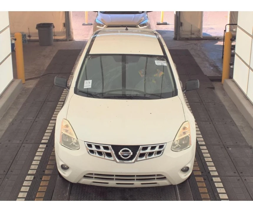 2012 Nissan Rogue - Image 2 of 12