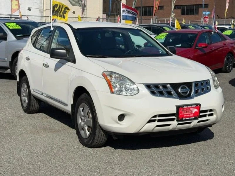 2012 Nissan Rogue - Image 3 of 12