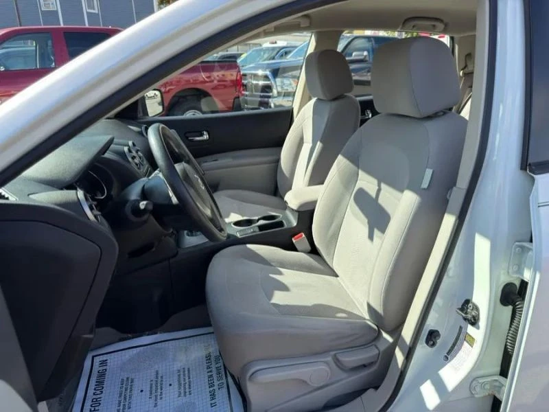 2012 Nissan Rogue - Image 12 of 12