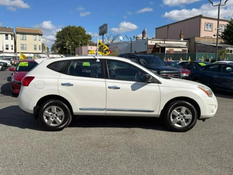 2012 Nissan Rogue - Image 8 of 12