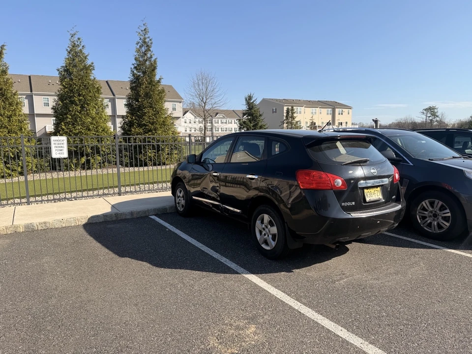 2012 Nissan Rogue - Image 6 of 12