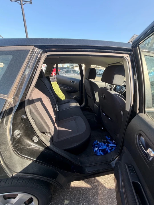 2012 Nissan Rogue - Image 11 of 12