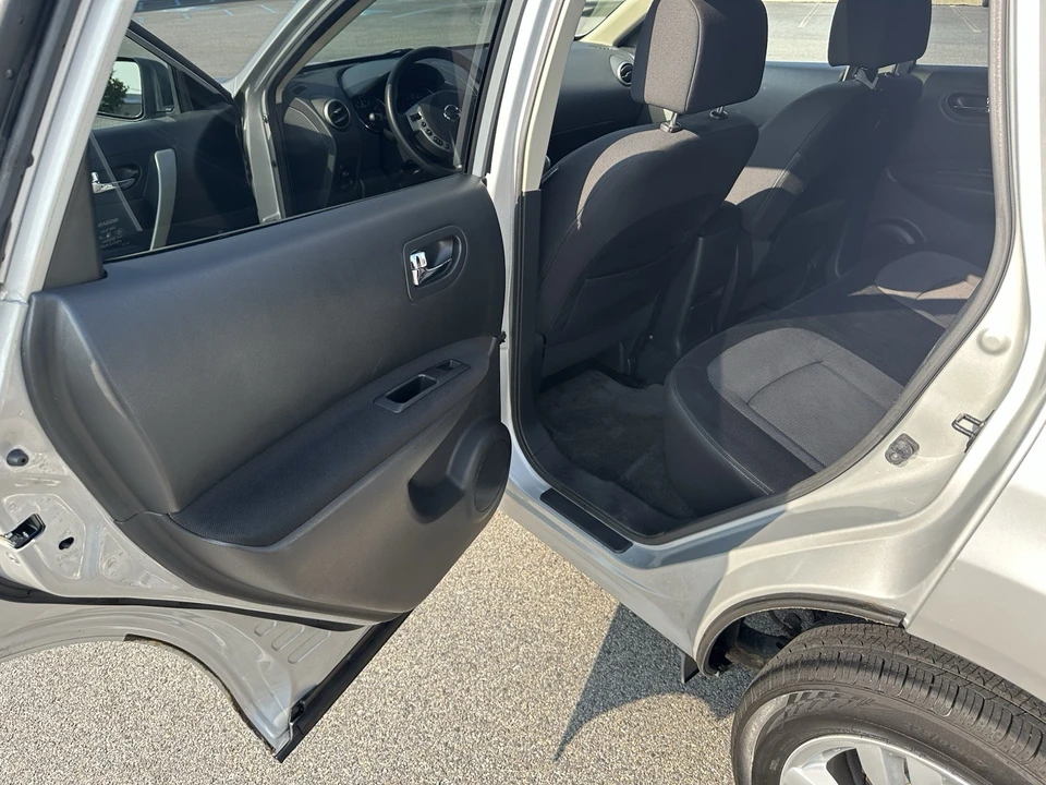 2012 Nissan Rogue - Image 14 of 21