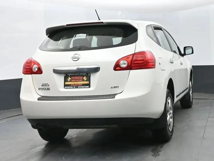 2012 Nissan Rogue - Image 8 of 12