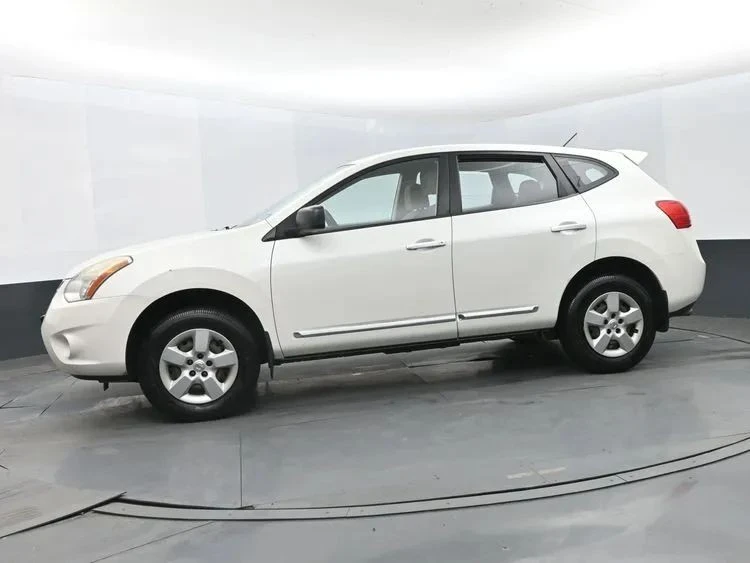 2012 Nissan Rogue - Image 5 of 12