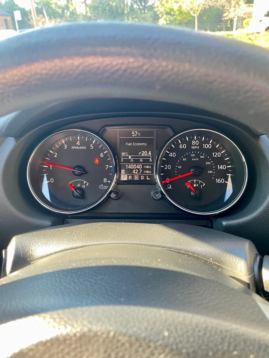 2012 Nissan Rogue - Image 10 of 19