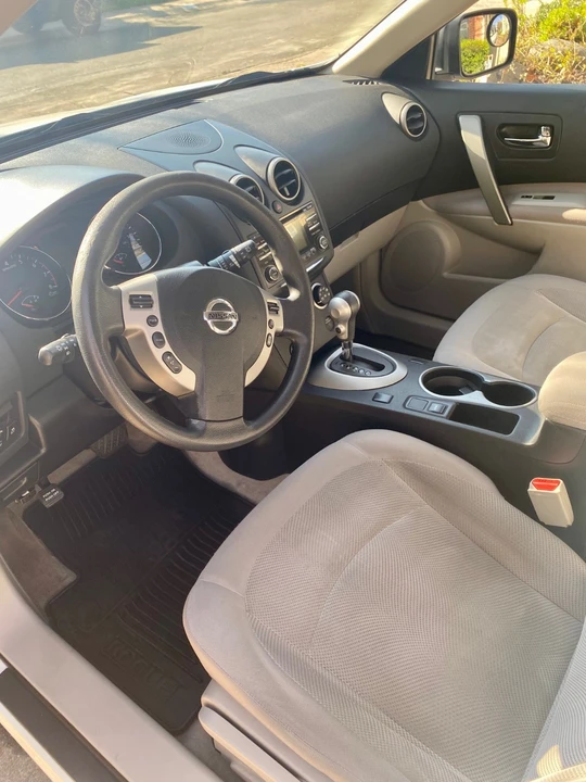 2012 Nissan Rogue - Image 7 of 19