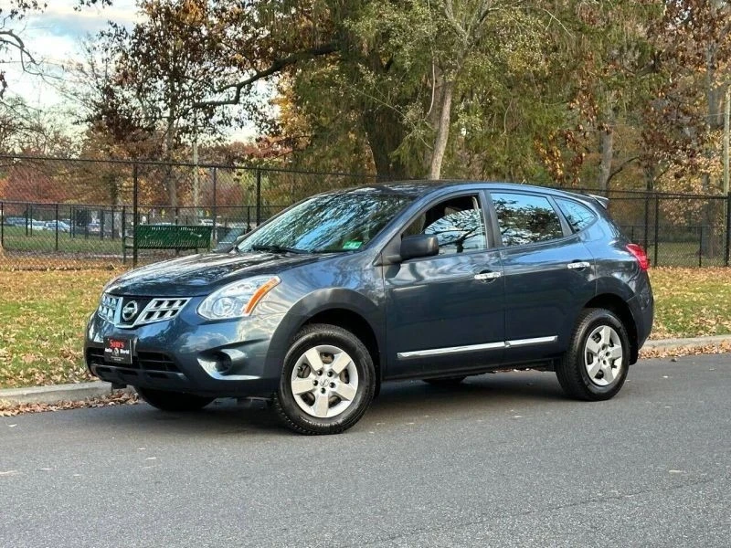 2012 Nissan Rogue - Image 2 of 12