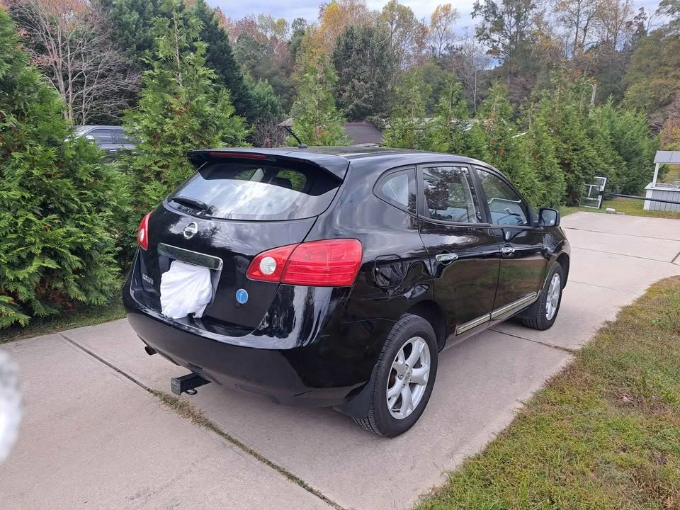 2012 Nissan Rogue - Image 17 of 20
