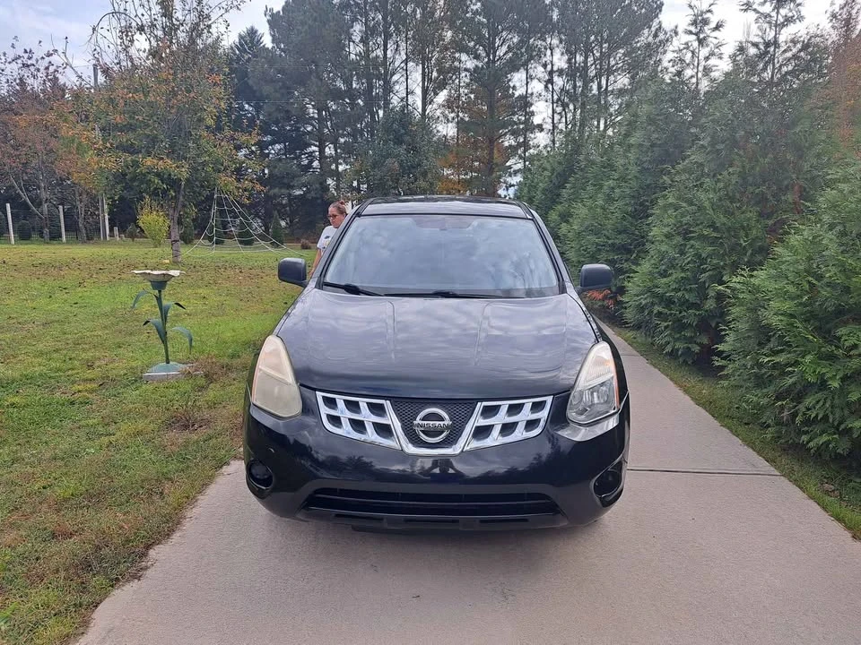 2012 Nissan Rogue - Image 19 of 20