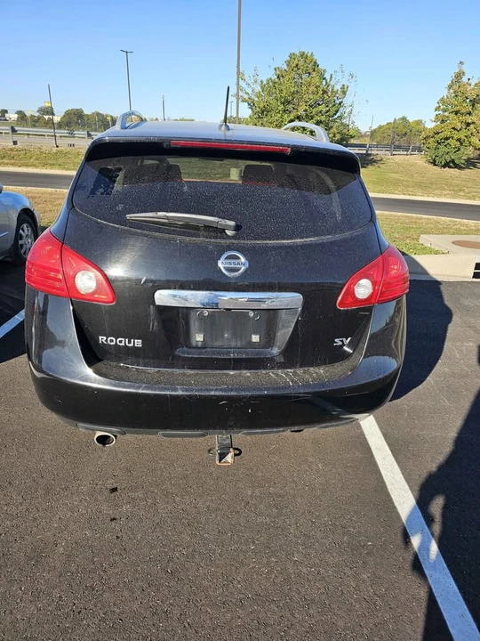 2012 Nissan Rogue - Image 3 of 7