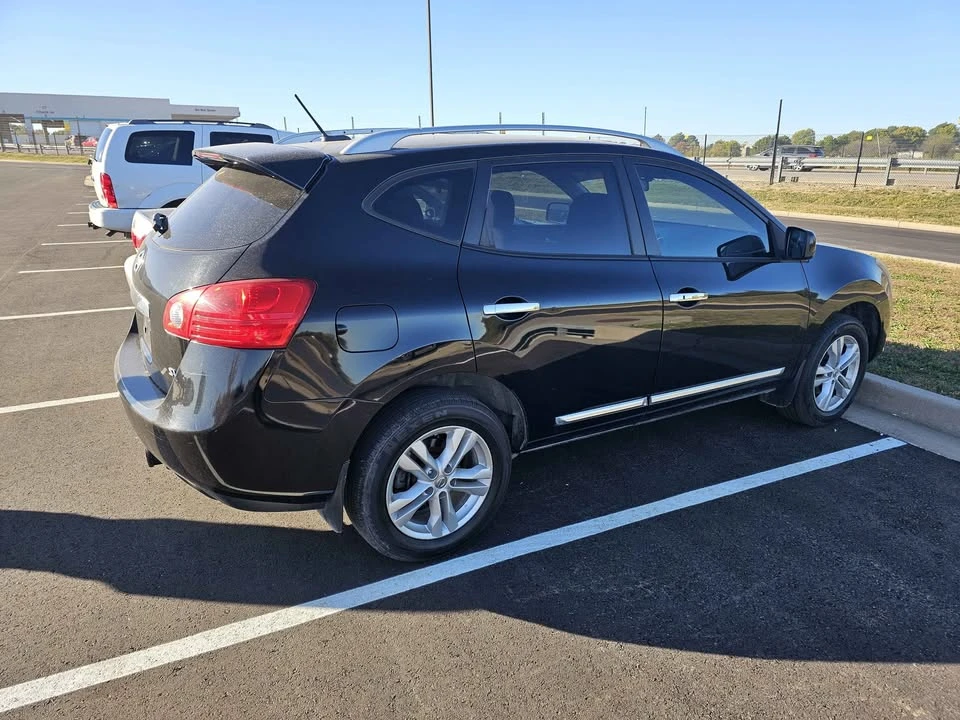 2012 Nissan Rogue - Image 4 of 7