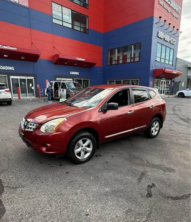 2012 Nissan Rogue - Image 8 of 9