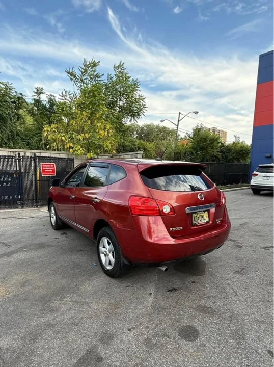 2012 Nissan Rogue - Image 3 of 9
