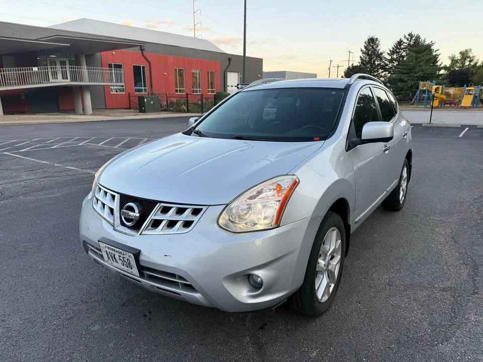2012 Nissan Rogue - Image 3 of 15