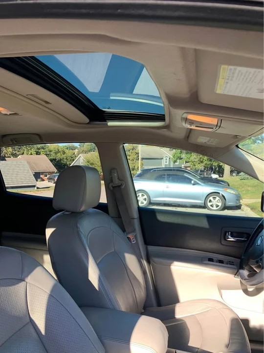 2012 Nissan Rogue - Image 7 of 13