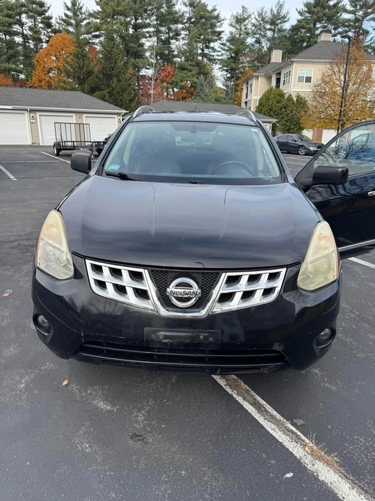 2012 Nissan Rogue - Image 2 of 12