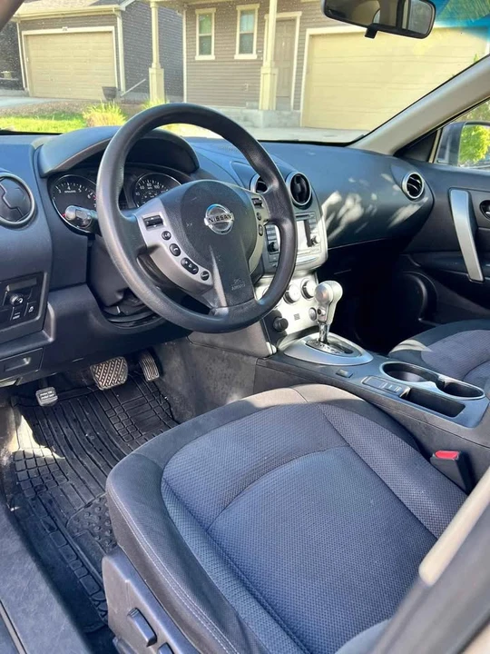 2012 Nissan Rogue - Image 9 of 13