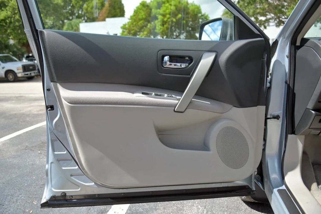 2012 Nissan Rogue - Image 12 of 12