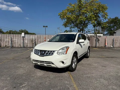 2012 Nissan Rogue · SV Sport Utility 4D